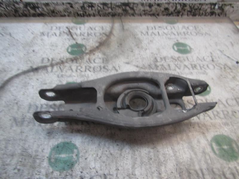 Recambio de brazo suspension inferior trasero izquierdo para bmw serie 3 berlina (e90) 320d referencia OEM IAM 33326772899  