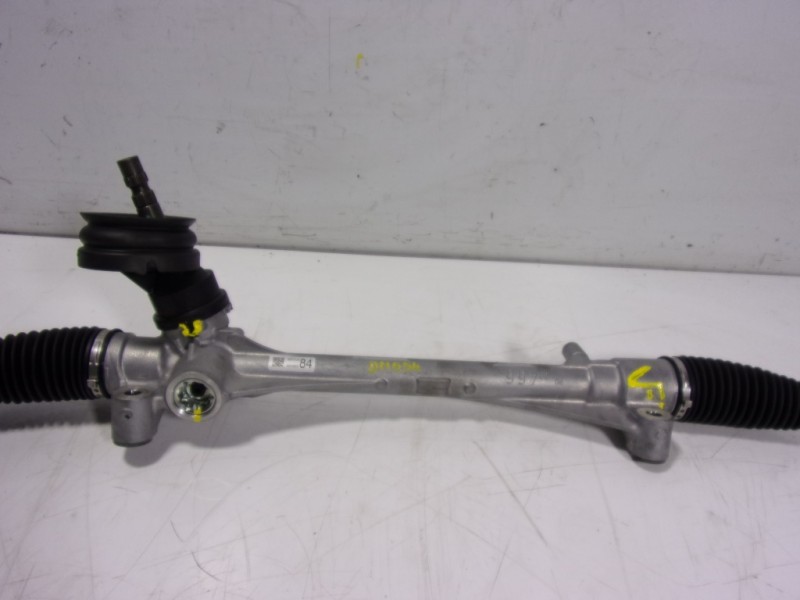 Recambio de cremallera direccion para toyota yaris 1.5 vvti hev referencia OEM IAM  45510K0070 