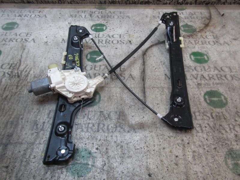 Recambio de elevalunas delantero derecho para bmw serie 3 berlina (e90) 320d referencia OEM IAM 51337140588  