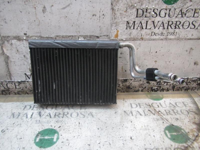Recambio de evaporador aire acondicionado para bmw serie 3 berlina (e90) 320d referencia OEM IAM 64119290888  