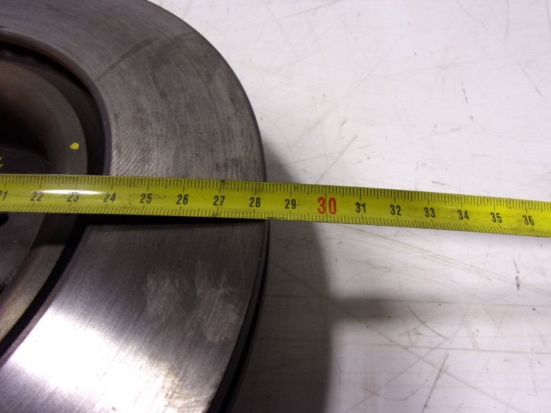 Recambio de disco freno delantero para toyota yaris 1.5 vvti hev referencia OEM IAM   