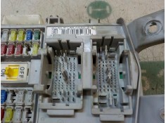 Recambio de caja reles / fusibles para hyundai i20 klass referencia OEM IAM 91950C8520 91950C8520  2