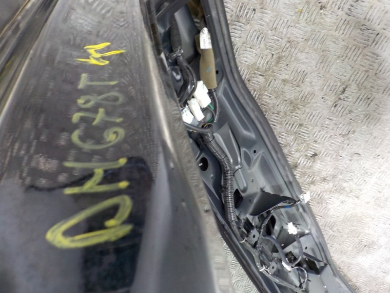 Recambio de porton trasero para renault koleos 2.0 dci diesel fap referencia OEM IAM 901008972R  