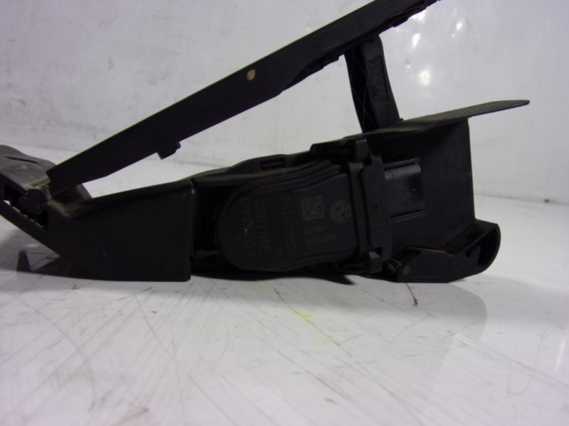 Recambio de potenciometro pedal para bmw serie 1 lim. (f20) 118i referencia OEM IAM 35406889818 35426789528 6PV01043501