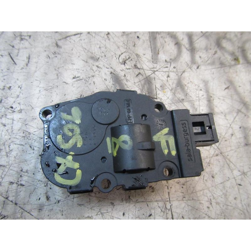 Recambio de motor apertura trampillas climatizador para bmw serie 3 berlina (e90) 320d referencia OEM IAM 64119321034  