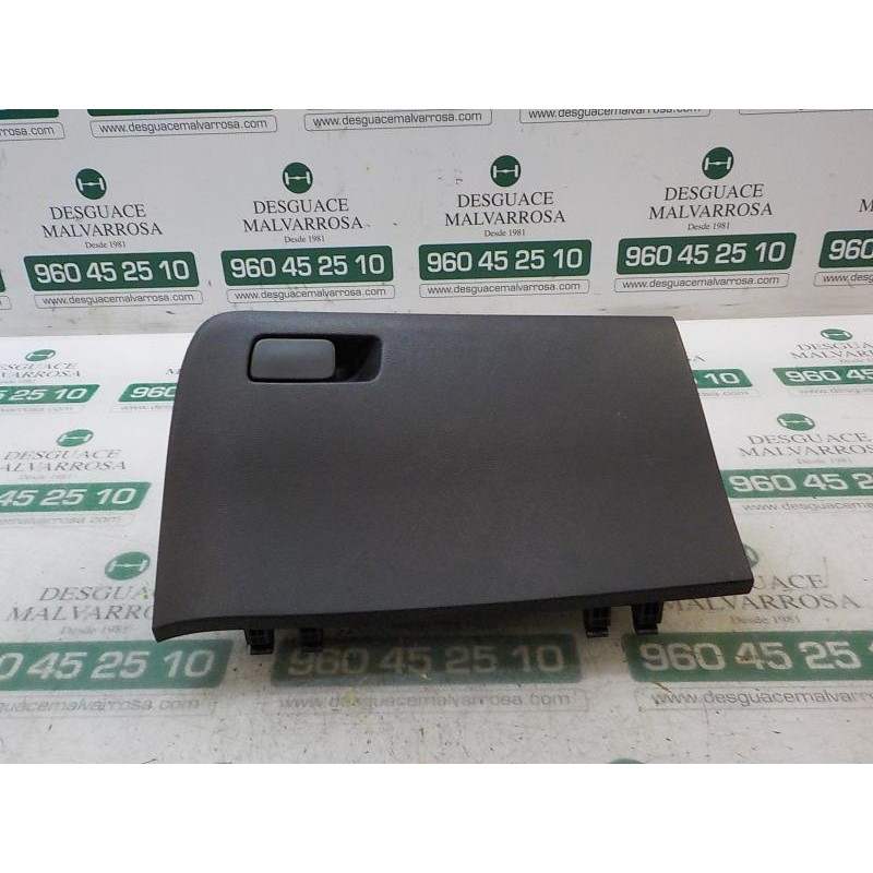 Recambio de guantera para hyundai i20 klass referencia OEM IAM 84510C8100TRY  