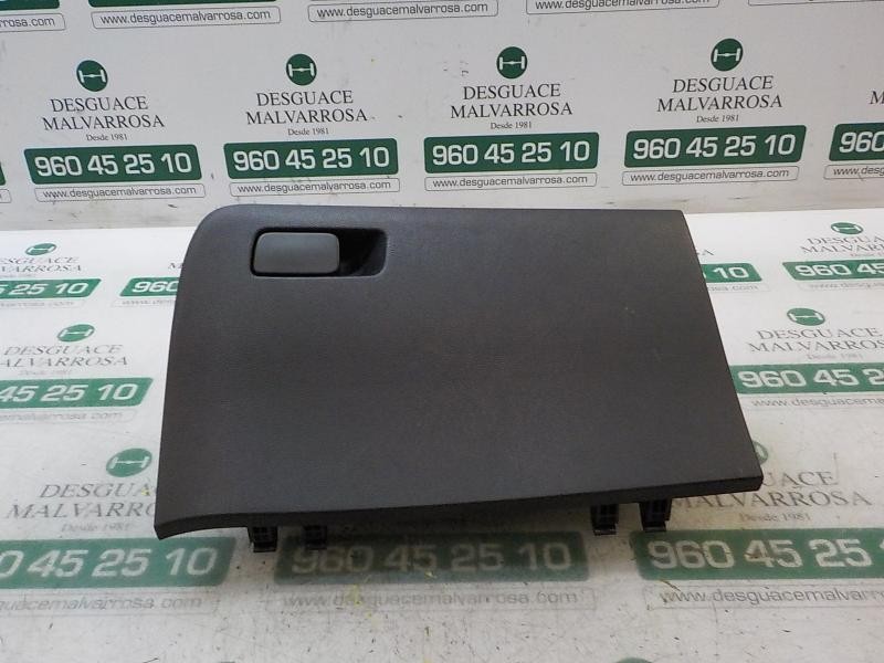 Recambio de guantera para hyundai i20 klass referencia OEM IAM 84510C8100TRY  