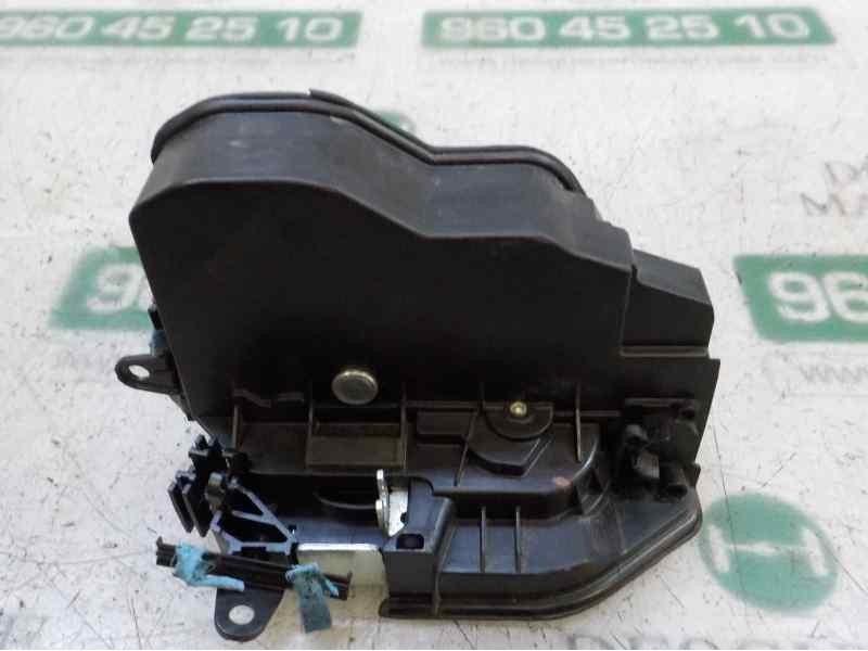 Recambio de cerradura puerta trasera izquierda para bmw x1 (e84) xdrive 23d referencia OEM IAM 51227202147 7202147 