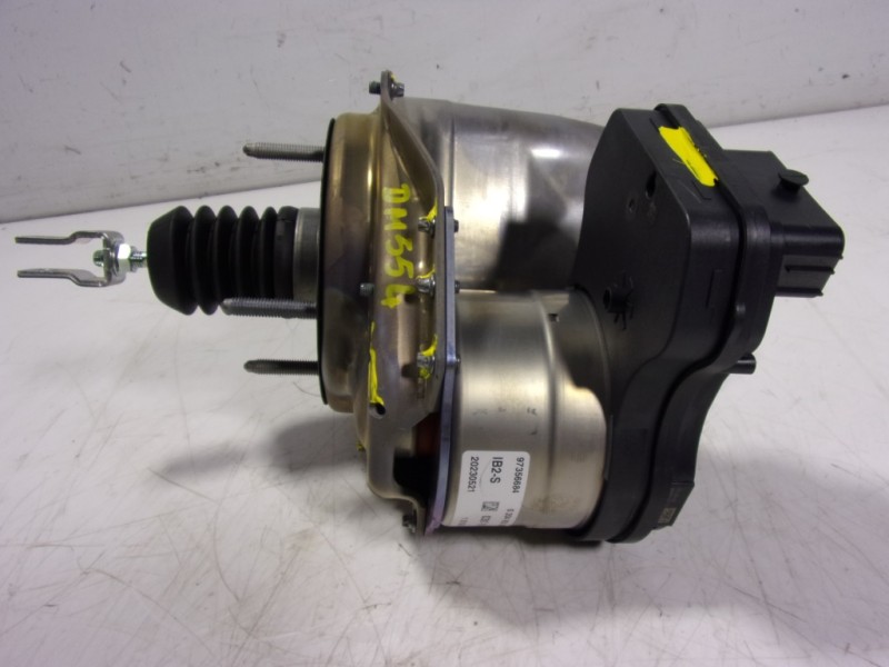 Recambio de servofreno para toyota yaris 1.5 vvti hev referencia OEM IAM  97356684 