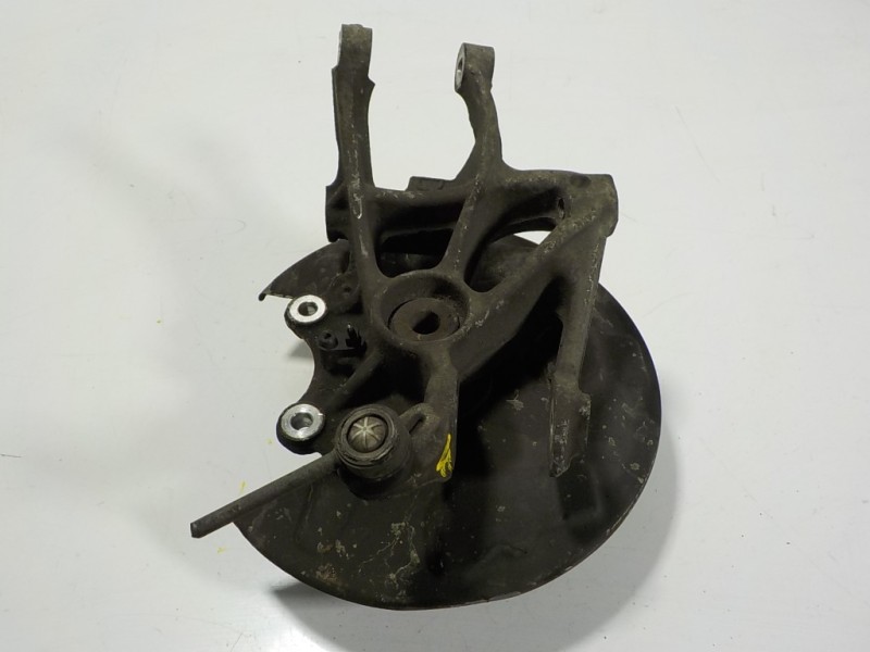 Recambio de mangueta trasera izquierda para peugeot 508 sw 1.6 e-hdi fap referencia OEM IAM 517654  3748A6