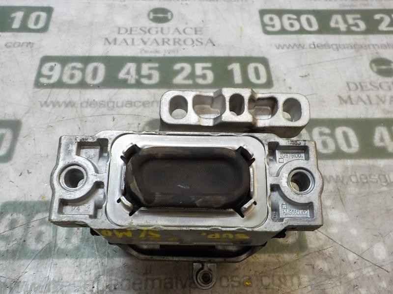 Recambio de soporte motor derecho para seat leon (1p1) reference copa referencia OEM IAM 1K0199262CN  