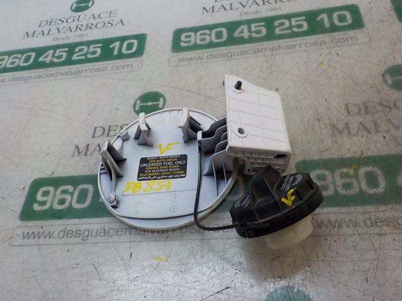 Recambio de tapa combustible para hyundai i20 klass referencia OEM IAM 69510C7000  