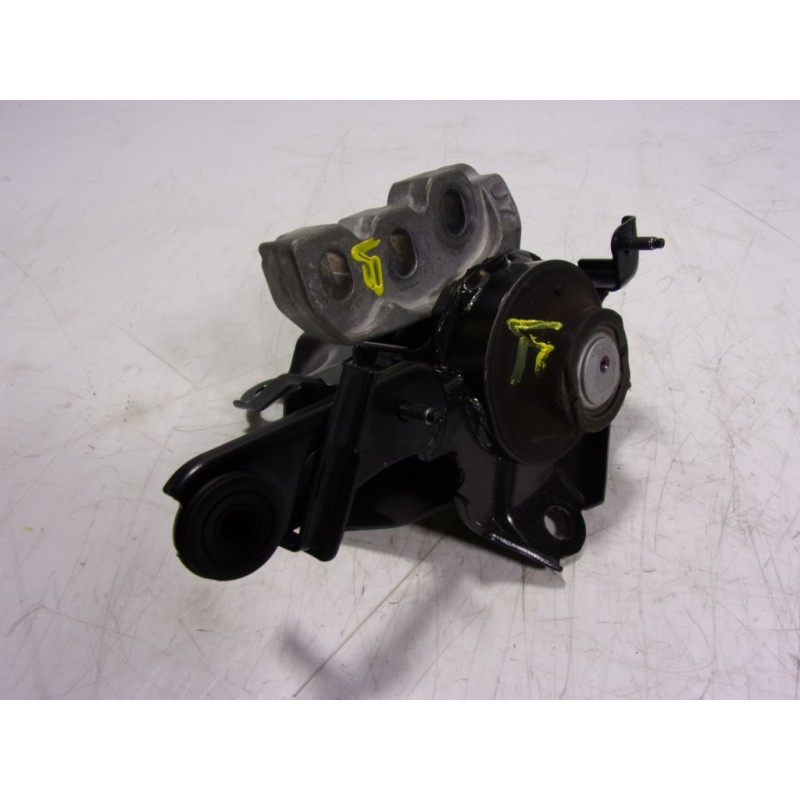 Recambio de soporte motor izquierdo para toyota yaris 1.5 vvti hev referencia OEM IAM   