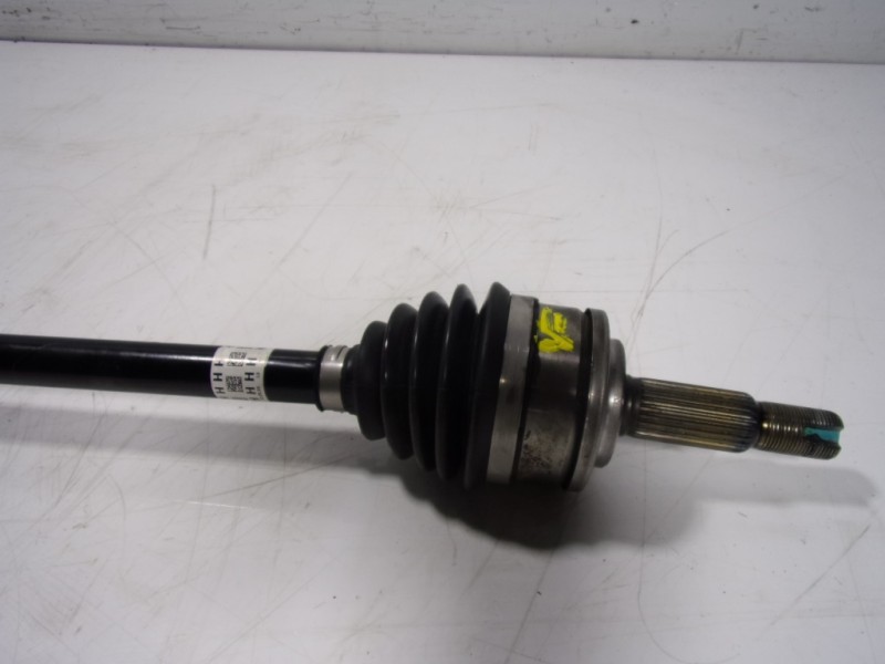 Recambio de transmision derecha para toyota yaris 1.5 vvti hev referencia OEM IAM  43410K0060 