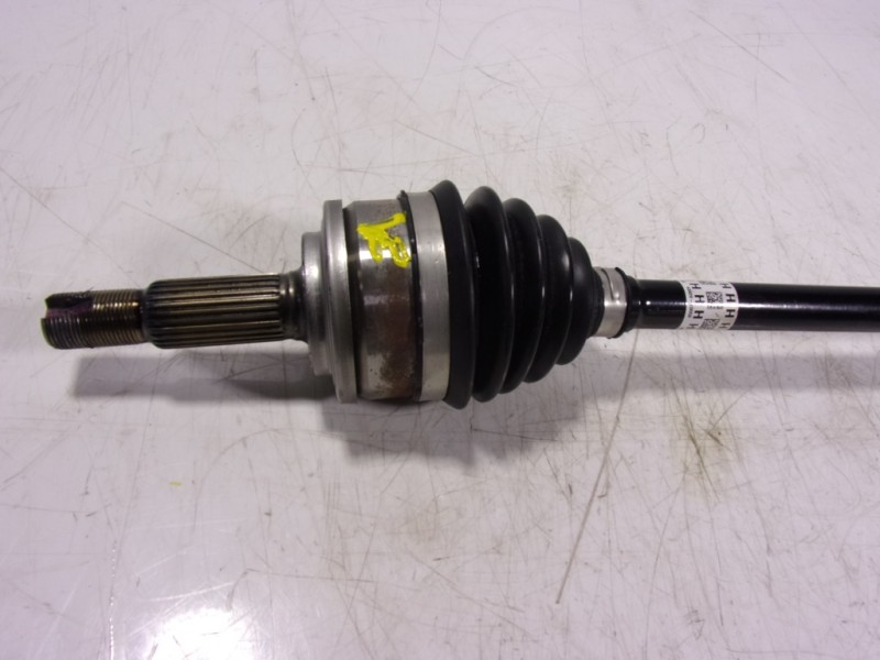 Recambio de transmision izquierda para toyota yaris 1.5 vvti hev referencia OEM IAM  43420K0050 