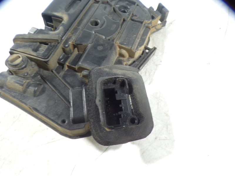 Recambio de cerradura puerta trasera derecha para volkswagen polo (6r1) 1.6 tdi referencia OEM IAM 6R4839016A 6R4839016A 