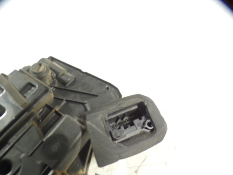 Recambio de cerradura puerta trasera izquierda para volkswagen polo (6r1) 1.6 tdi referencia OEM IAM 6R4839015A 6R4839015A 