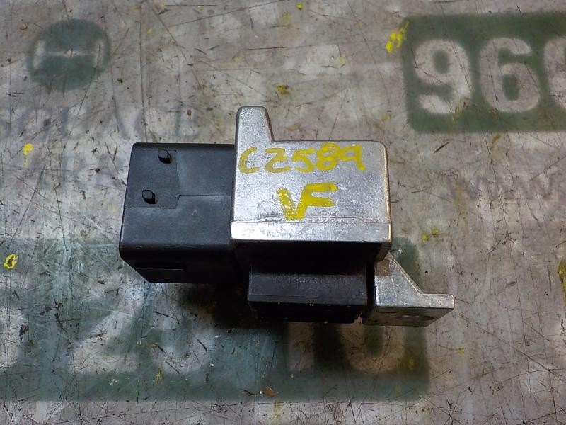 Recambio de caja precalentamiento para renault scenic iii 1.5 dci diesel fap referencia OEM IAM 110678071R 110678071R 