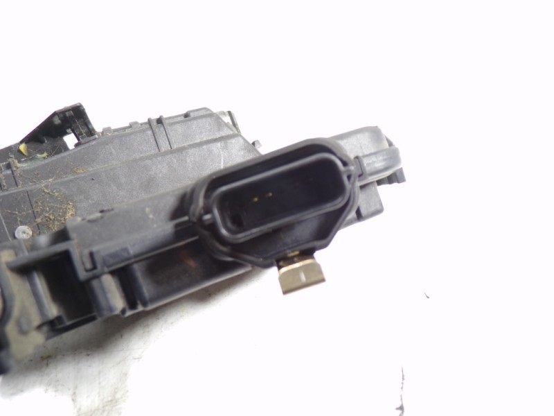 Recambio de cerradura puerta delantera derecha para renault clio iv 1.5 dci diesel fap referencia OEM IAM 805024563R 805024563R 