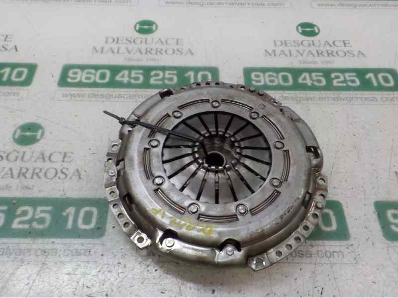 Recambio de kit embrague para volkswagen golf vii lim. (bq1) advance referencia OEM IAM 04L141015D 04L141025F 