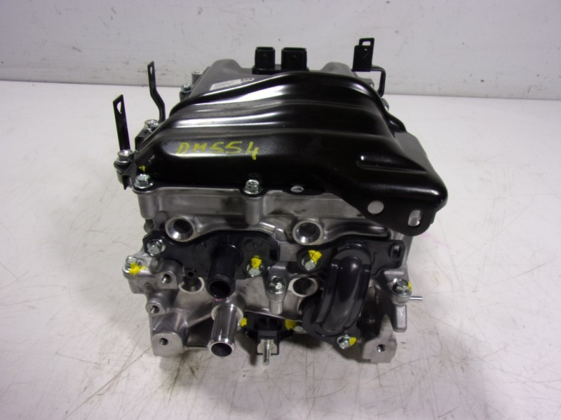 Recambio de convertidor de voltaje para toyota yaris 1.5 vvti hev referencia OEM IAM  G920052320 