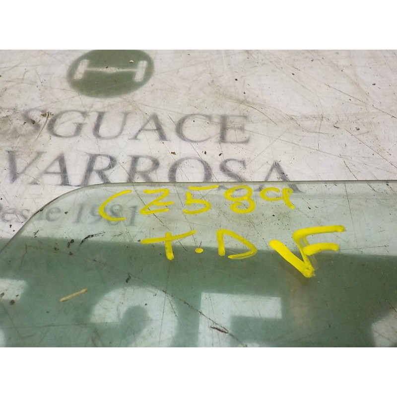 Recambio de cristal puerta trasero derecho para renault scenic iii 1.5 dci diesel fap referencia OEM IAM 823000010R  