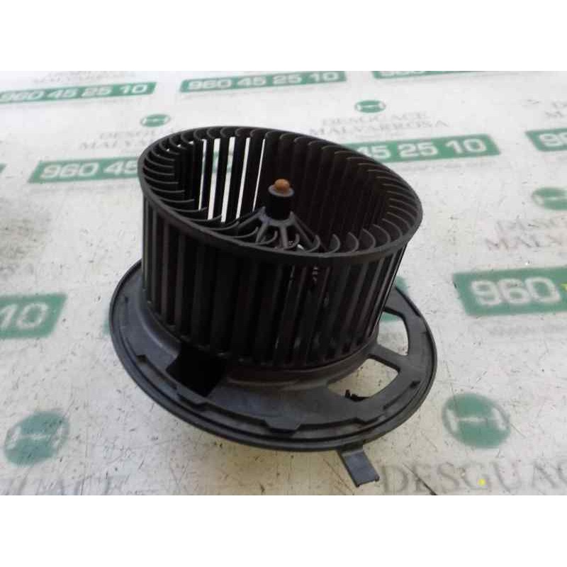 Recambio de motor calefaccion para bmw x1 (e84) xdrive 23d referencia OEM IAM 64119227671 CZ1163600381 CZ1163600381