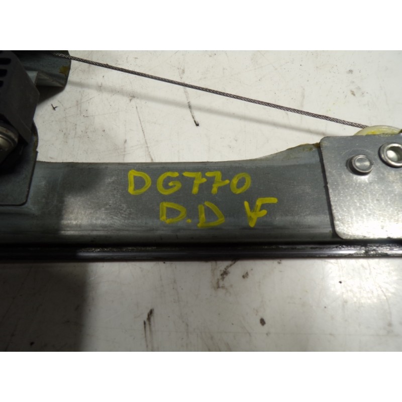 Recambio de elevalunas delantero derecho para renault clio iv 1.5 dci diesel fap referencia OEM IAM 807205569R 128001471B 128001