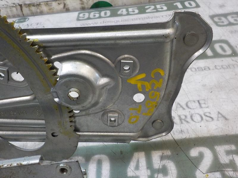 Recambio de elevalunas trasero derecho para renault scenic iii 1.5 dci diesel fap referencia OEM IAM 827208148R  