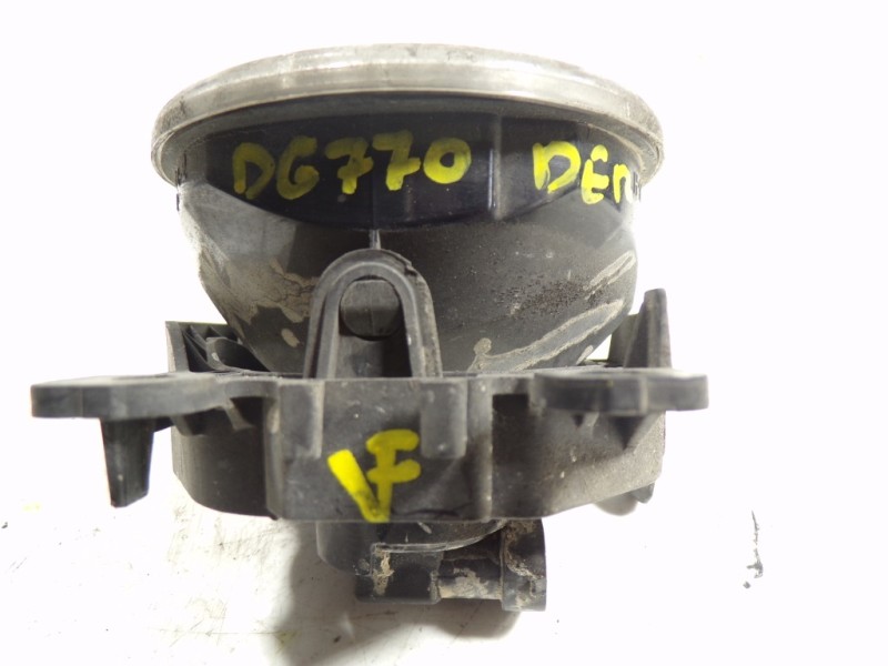Recambio de faro antiniebla derecho para renault clio iv 1.5 dci diesel fap referencia OEM IAM 261500097R  
