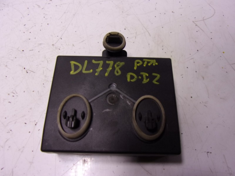 Recambio de modulo confort para audi a1 (8xk) 1.0 tfsi referencia OEM IAM 8X0959793HZ00 8X0959793K 