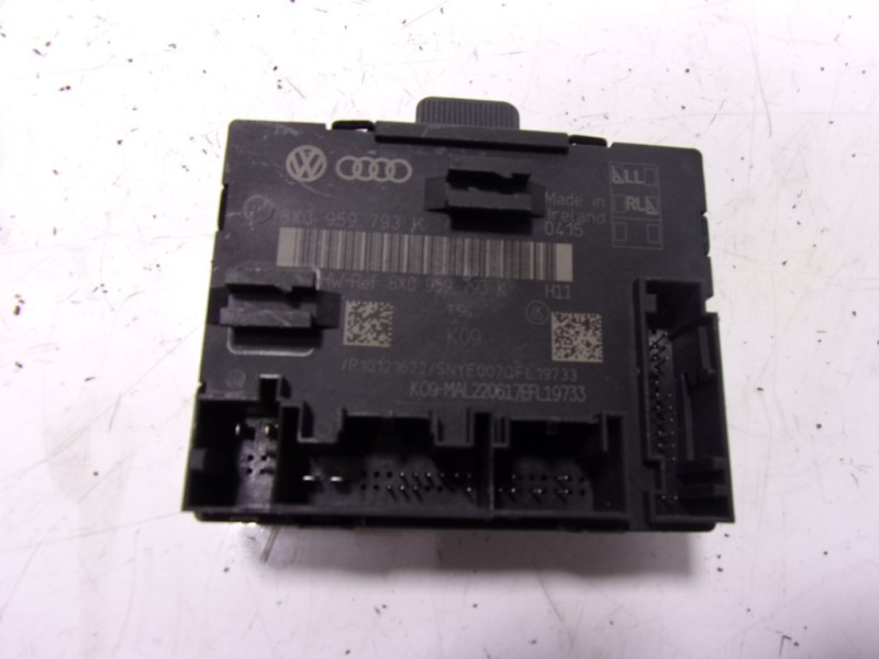 Recambio de modulo confort para audi a1 (8xk) 1.0 tfsi referencia OEM IAM 8X0959793HZ00 8X0959793K 