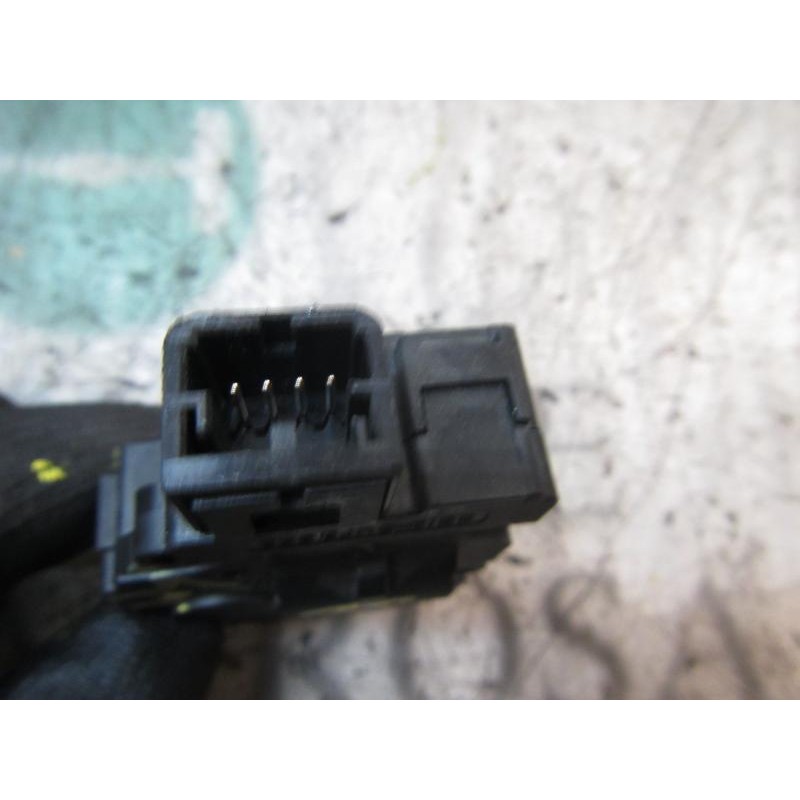 Recambio de motor apertura trampillas climatizador para bmw serie 3 berlina (e90) 320d referencia OEM IAM 64119321034  