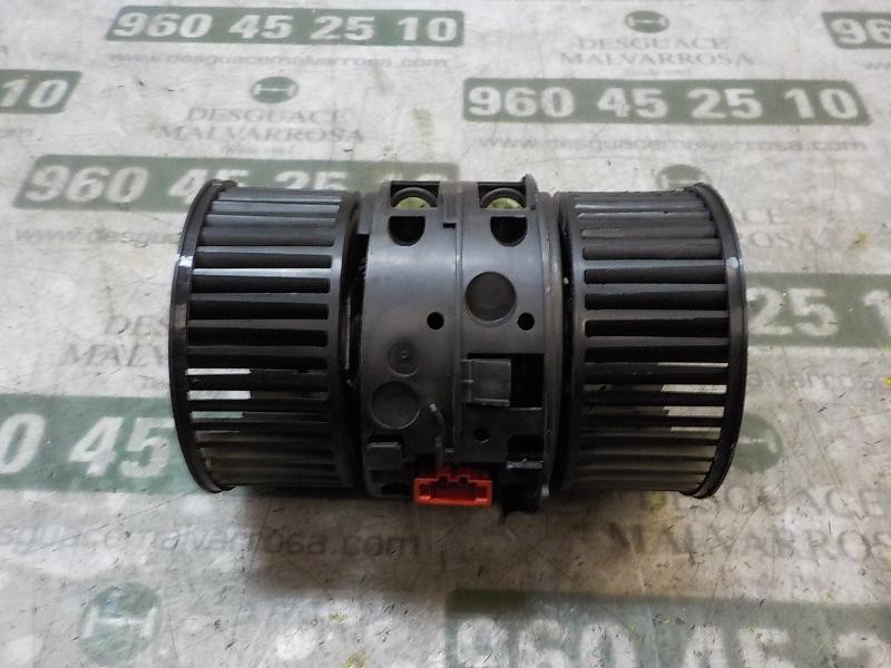 Recambio de motor calefaccion para renault scenic iii 1.5 dci diesel fap referencia OEM IAM 272109961R  