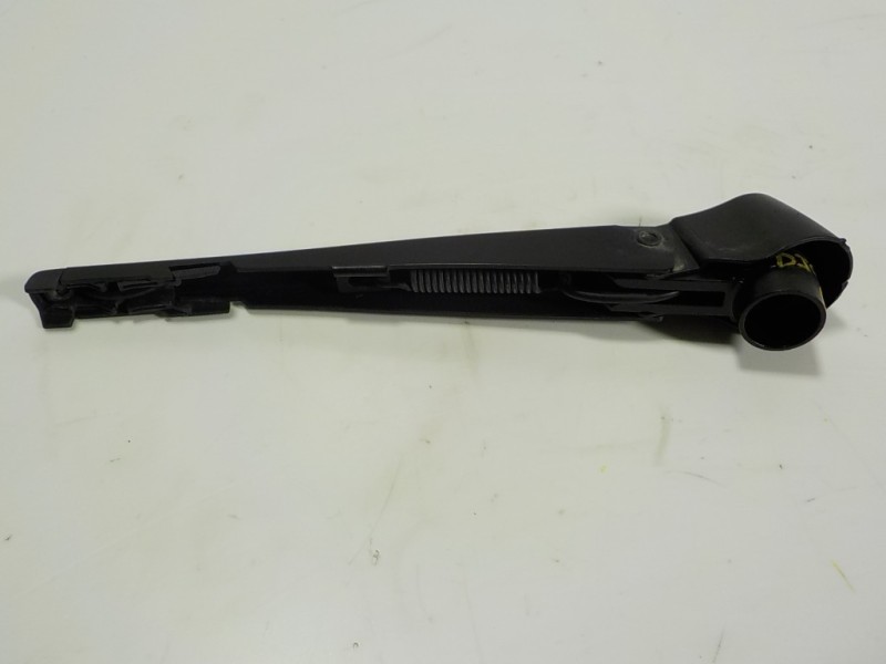 Recambio de brazo limpia trasero para mercedes-benz clase a (w176) 1.8 cdi cat referencia OEM IAM A1768200544  