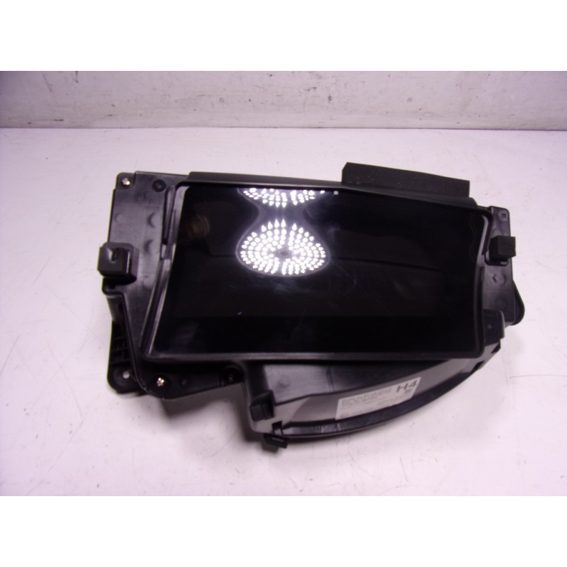 Recambio de cuadro instrumentos para toyota yaris 1.5 vvti hev referencia OEM IAM 83108K0010 83108K0010 