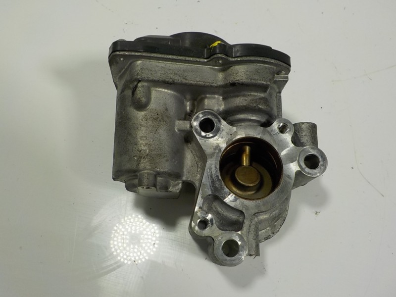 Recambio de valvula egr para renault trafic furgón 2.0 dci diesel energy referencia OEM IAM 147100361R 147100361R 