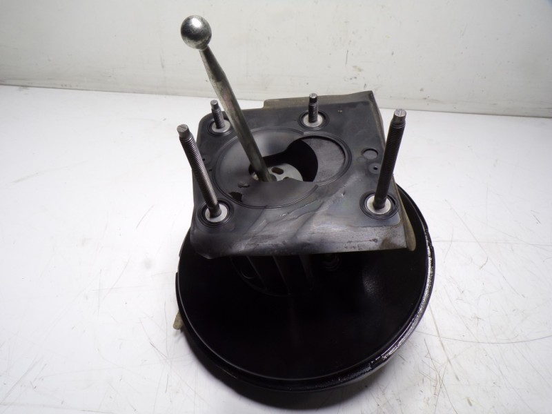 Recambio de servofreno para peugeot 508 sw 1.6 e-hdi fap referencia OEM IAM 1611244980 9808464780 