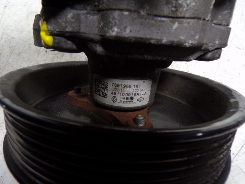 Recambio de bomba direccion para opel movano b kasten/combi 2.3 cdti referencia OEM IAM 95514774 491100915R 