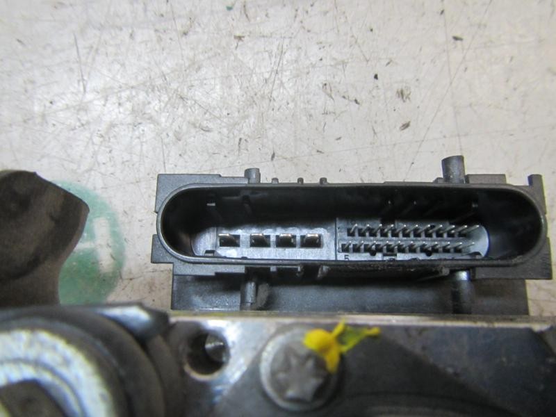 Recambio de abs para renault clio iii expression referencia OEM IAM   