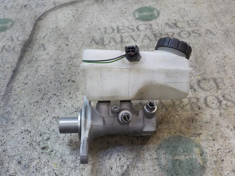 Recambio de bomba freno para renault clio iv 1.5 dci diesel fap referencia OEM IAM 460111938R  