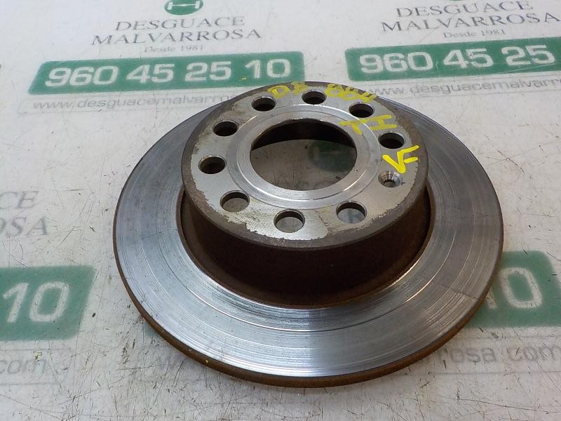 Recambio de disco freno trasero para volkswagen golf v berlina (1k1) 1.9 tdi referencia OEM IAM   
