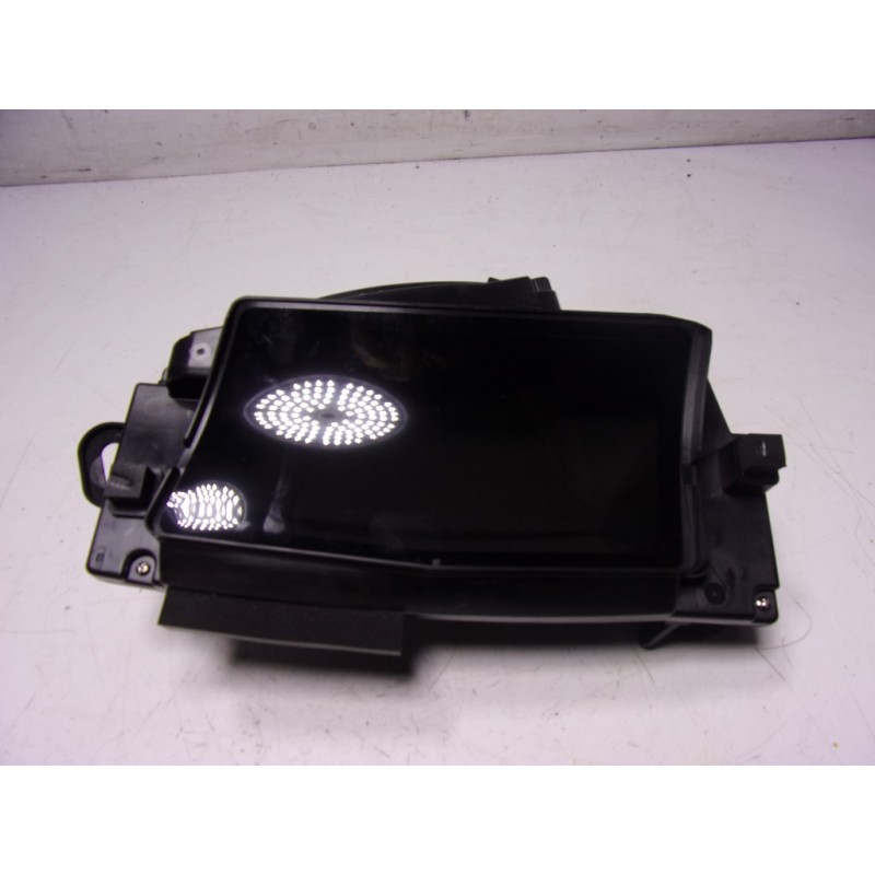 Recambio de cuadro instrumentos para toyota yaris 1.5 vvti hev referencia OEM IAM  83108K0010 