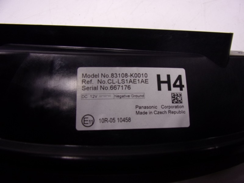 Recambio de cuadro instrumentos para toyota yaris 1.5 vvti hev referencia OEM IAM  83108K0010 