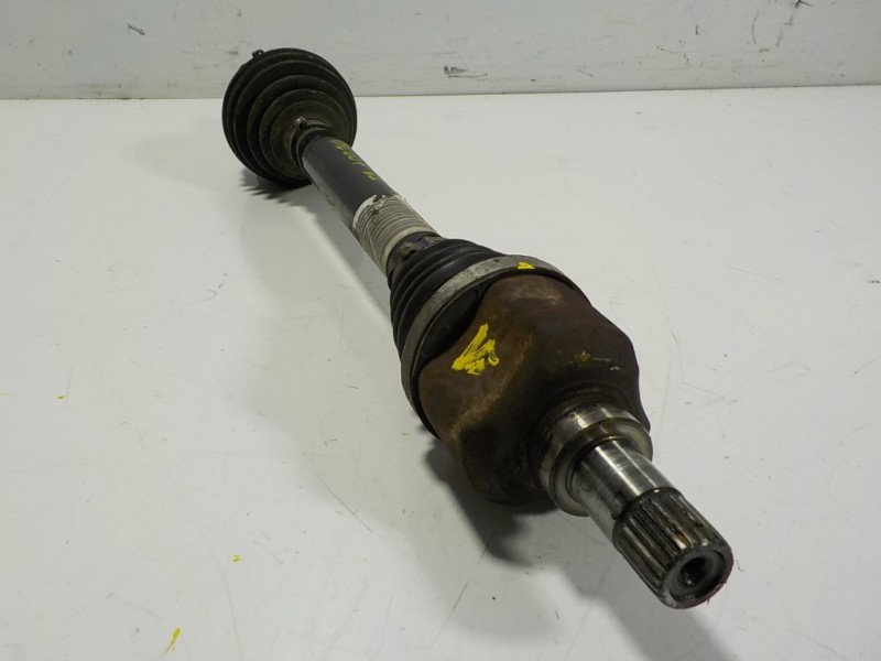 Recambio de transmision izquierda para peugeot 508 sw 1.6 e-hdi fap referencia OEM IAM 3272YH 9672959780 