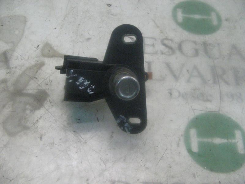 Recambio de maneta porton para opel vectra b berlina gl referencia OEM IAM   