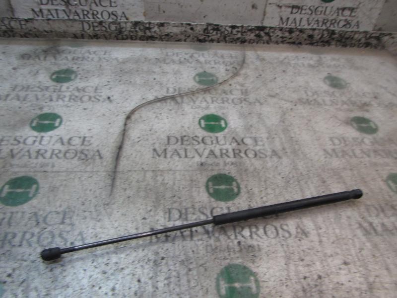 Recambio de amortiguadores maletero / porton para ford focus sportbreak (cap) ghia referencia OEM IAM   