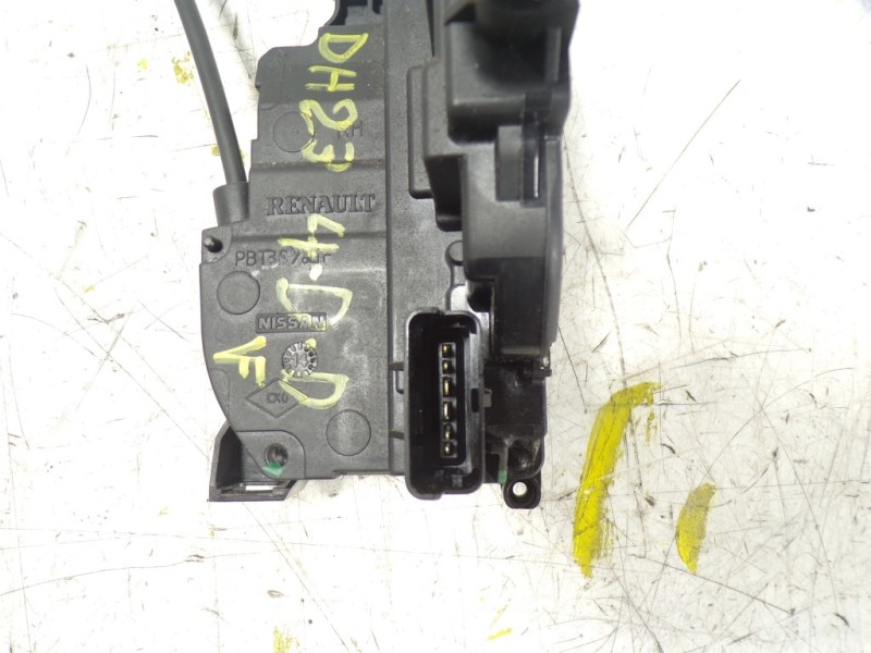 Recambio de cerradura puerta delantera derecha para opel movano b kasten/combi 2.3 cdti referencia OEM IAM 93197290  