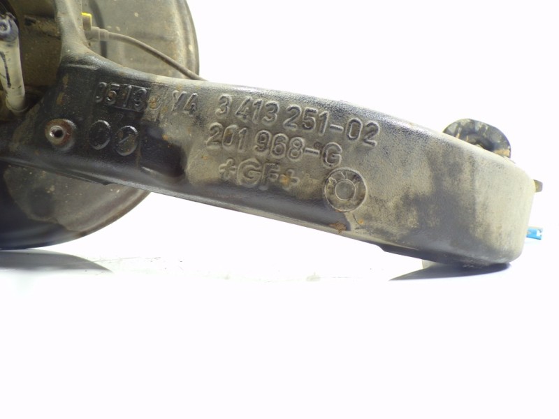 Recambio de mangueta trasera izquierda para bmw x3 (e83) 3.0 24v cat referencia OEM IAM 33303420501 341325102 201968G