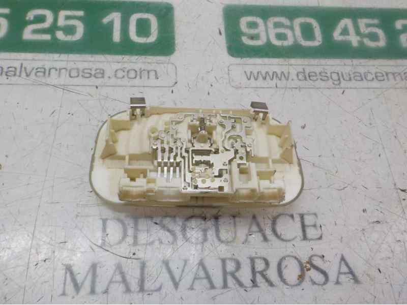 Recambio de piloto interior para peugeot partner kasten 1.6 hdi fap referencia OEM IAM   